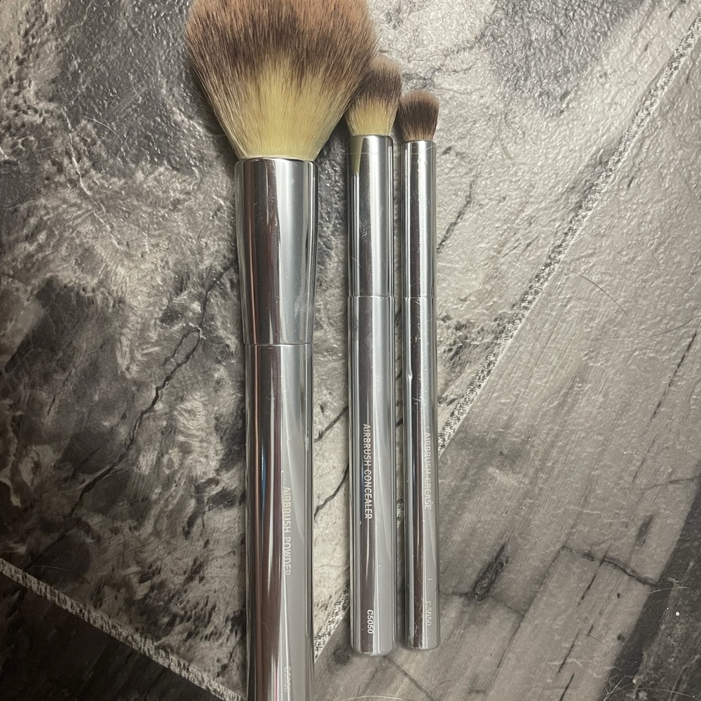 3 “It Brushes for ULTA” Airbrush Makeup Brushes